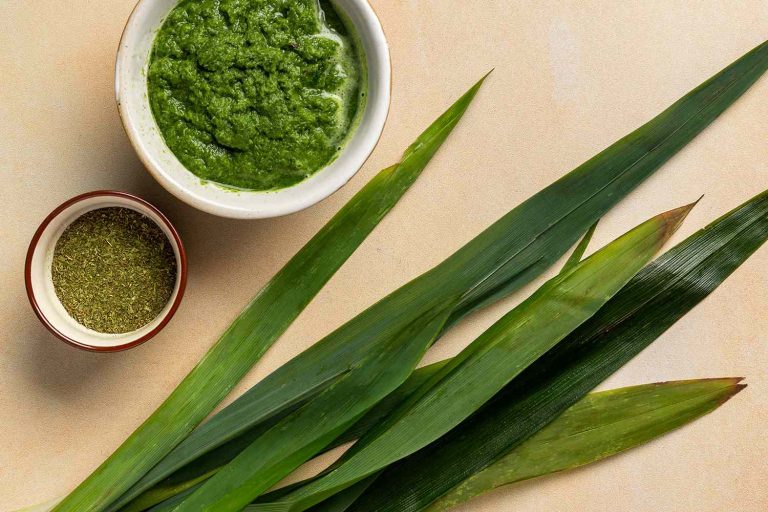 4 Clever uses for Pandan Leaves